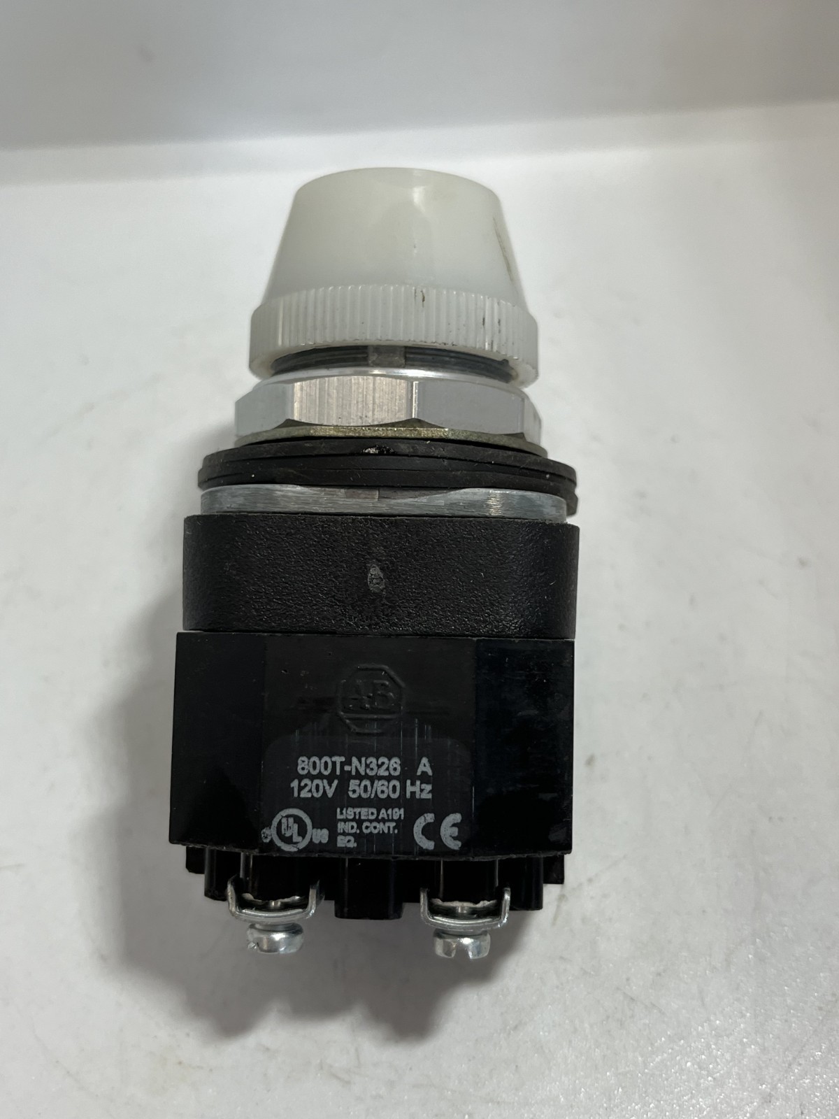 ALLEN BRADLEY 800T-P16W PILOT LIGHT WHITE 120V TRANSFORMER SERIES U