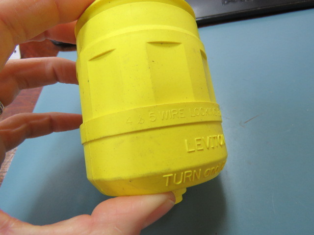 LEVITON 6033Y Qty of 2 per Lot Connector Boot Thermoplastic Elastomer Yellow