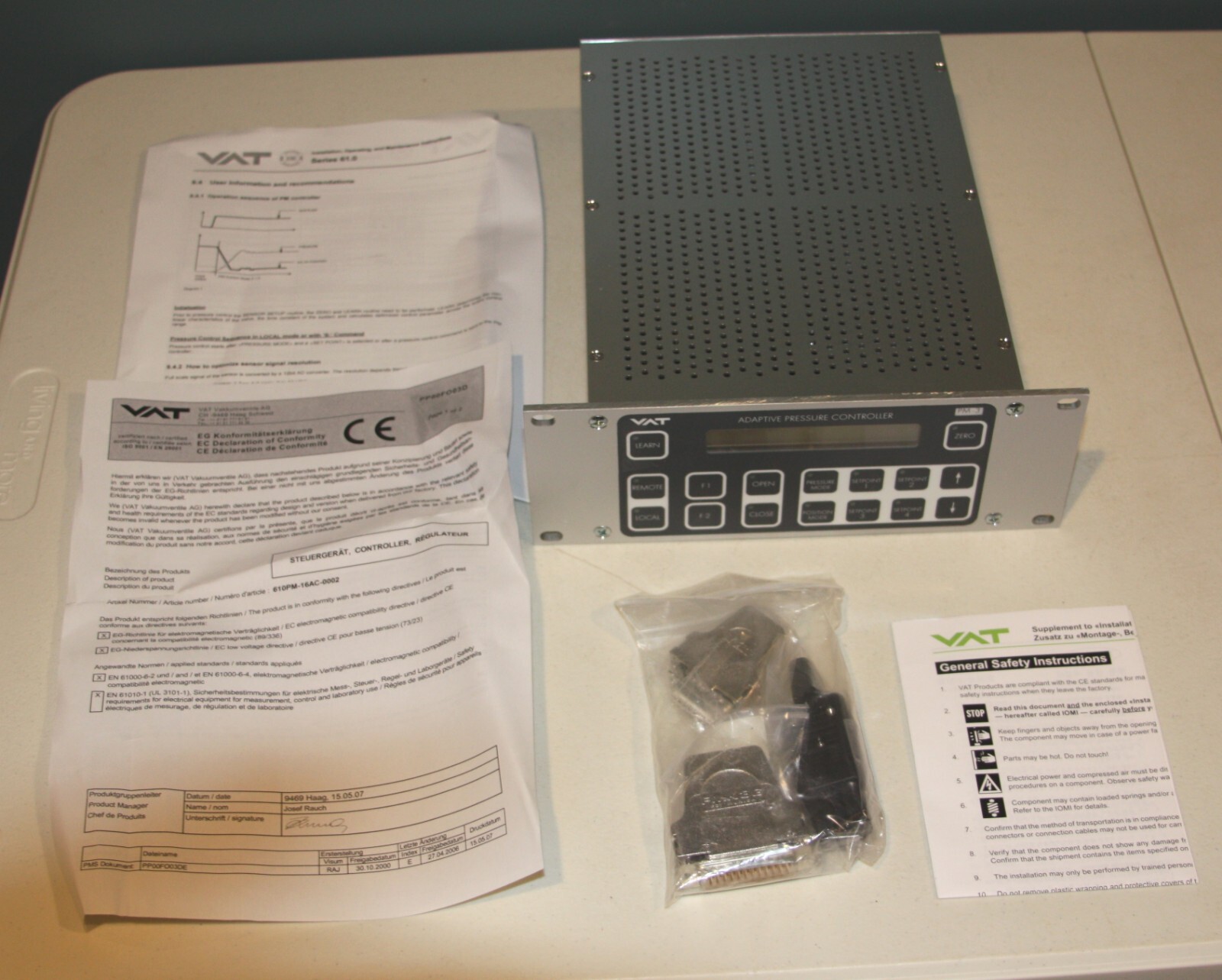 VAT 610PM-16AC-0002 Adaptive Controller PM-3, New