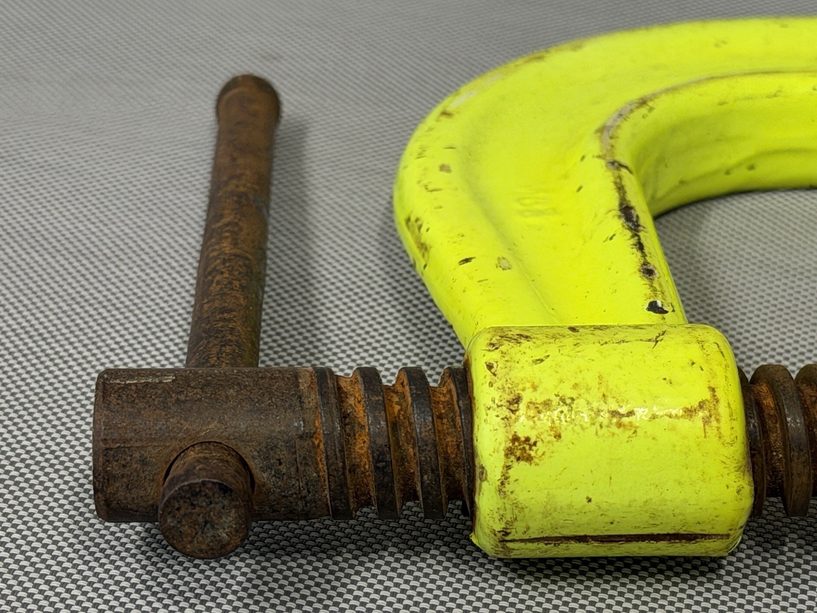 WILTON HI-Vis 406 406SF C-Clamp 6-1/16″ Drop Forged Steel 6600 lb 406-SF Safety