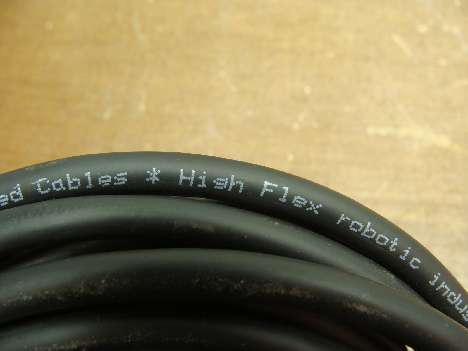 LEONI HIGH SPEED HIGH FLEX ROBOTIC INDUSTRIAL ETHERNET CABLE CAT 5E E130266 16FT