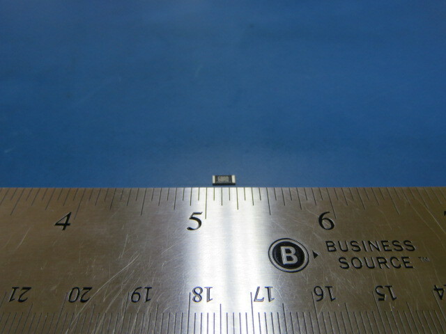 YAGEO RC2010FK-0768RL Qty of 210 per Lot 68 Ohms ±1% 0.75W, 3/4W Chip Resistor