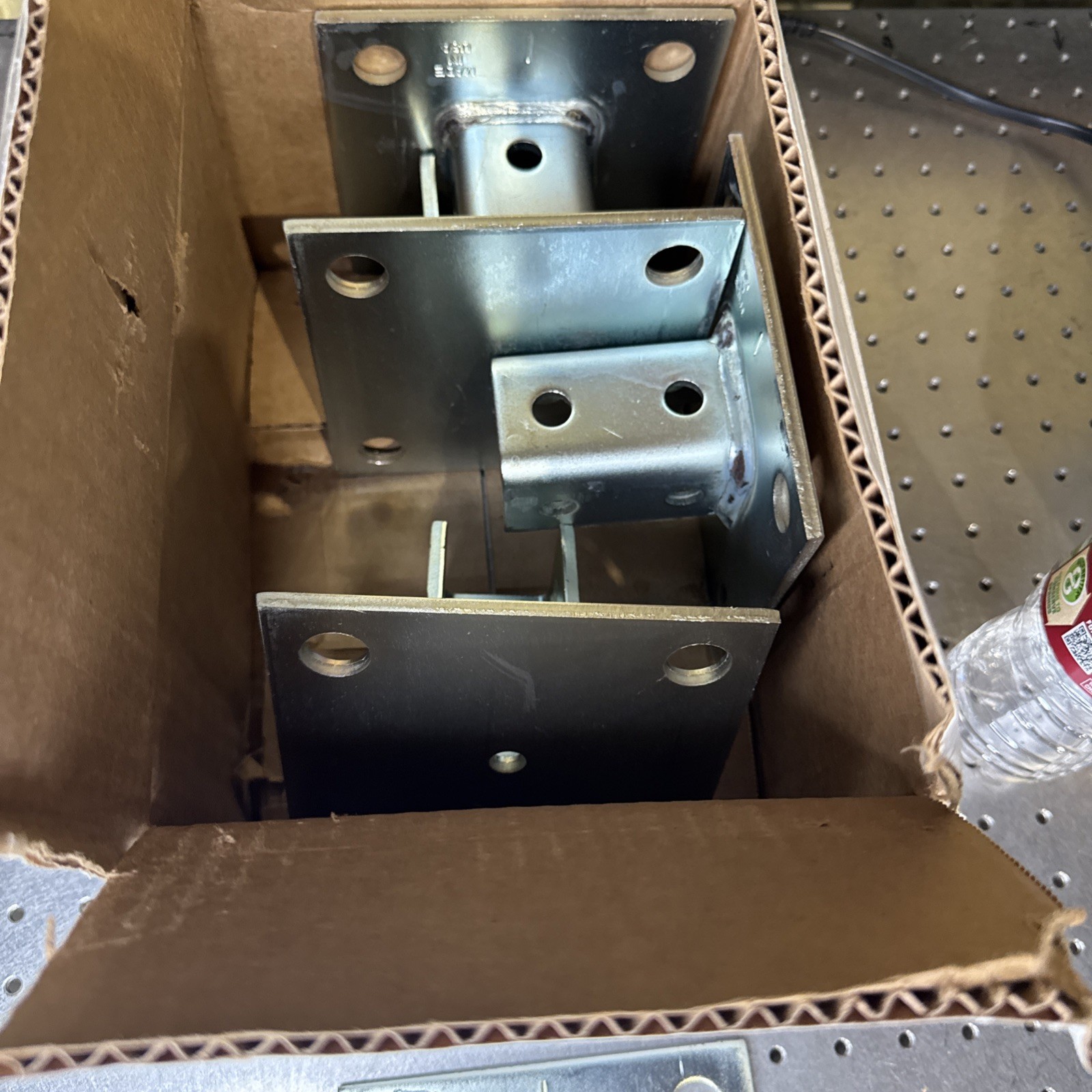 B280SQ Post Base Single Channel 4 Hole Sq 3-1/2 Box Of 5