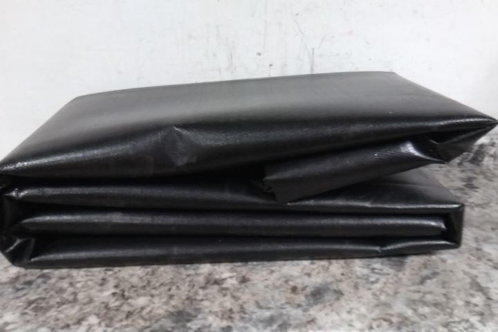 Condor BD-1010-AL-L-C 10 Ft Width x 10 Ft Length Black Spill Containment Berm