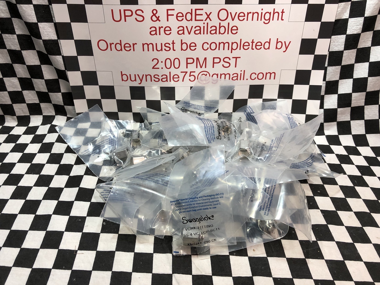 Lot Of 40, Swagelok CAP VCR 1/4″ VR, SS-4-VCR-CP-SC11, SHIPSAMEDAY#1654D1