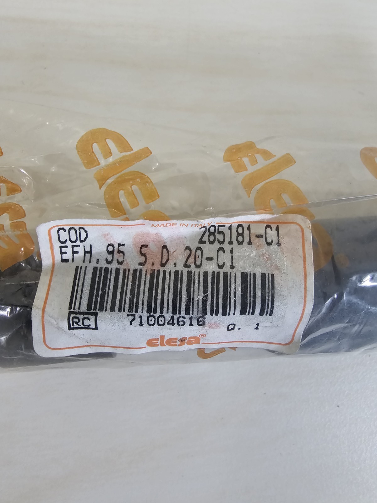 Brand New In Package Elesa Retractable Fold-Away Handle Industrial 285181-C1