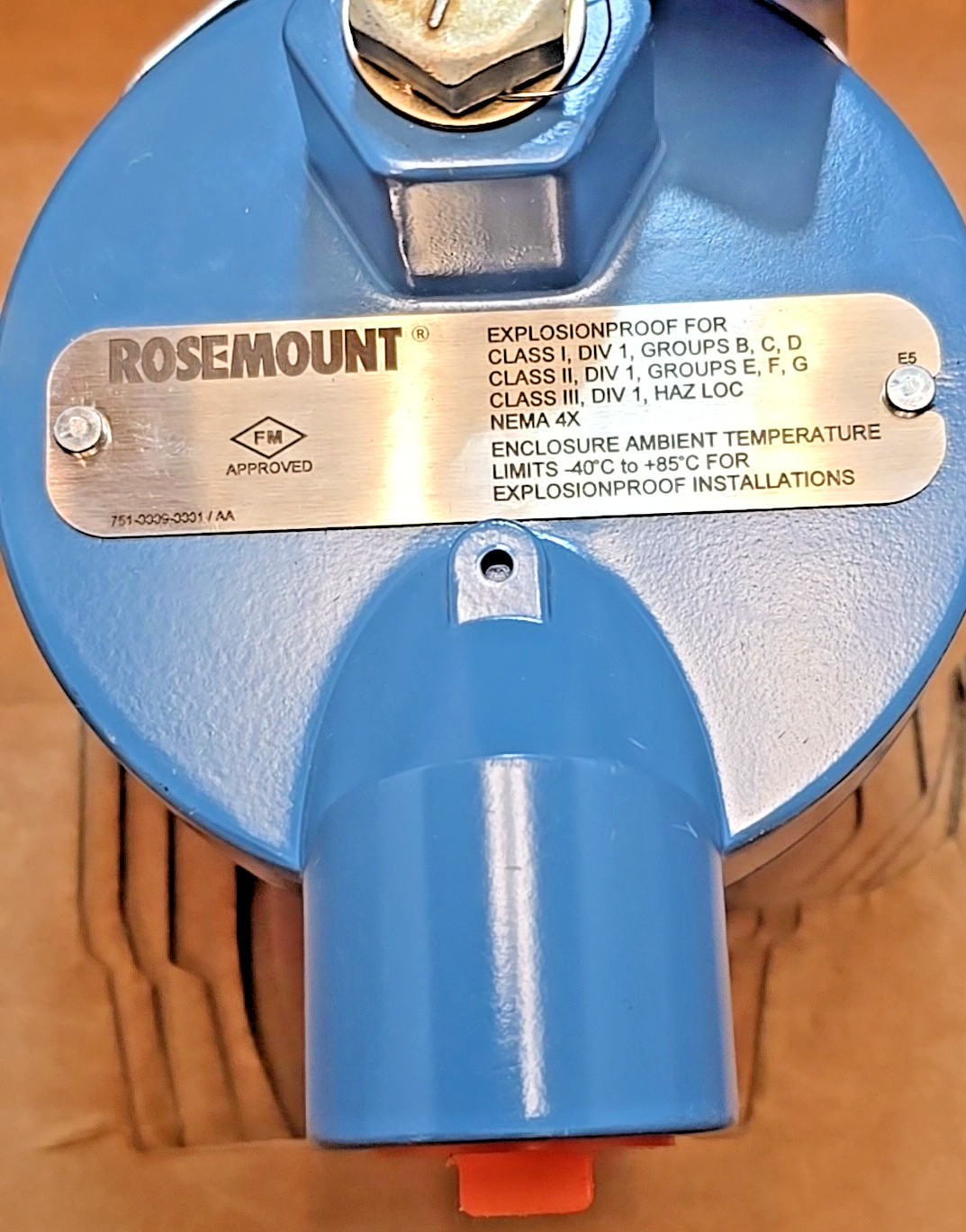 EMERSON ROSEMOUNT 751AM4E5BBT FIELD SIGNAL INDICATOR 4-20 mA OUTPUT w bracket