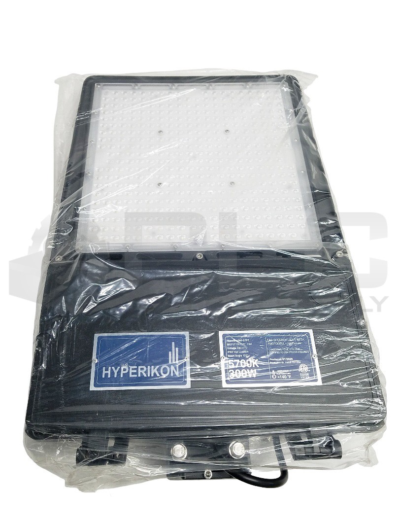 HYPERIKON 511301057 LED SHOEBOX LIGHT w/ PHOTOCELL+TBG3 MOUNT 5700K 300W