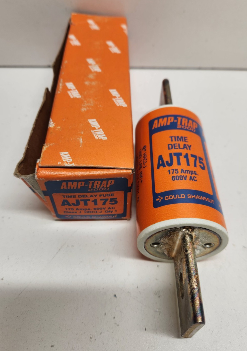 NEW IN BOX! GOULD SHAWMUT 175A 600V CLASS J FUSE AJT175