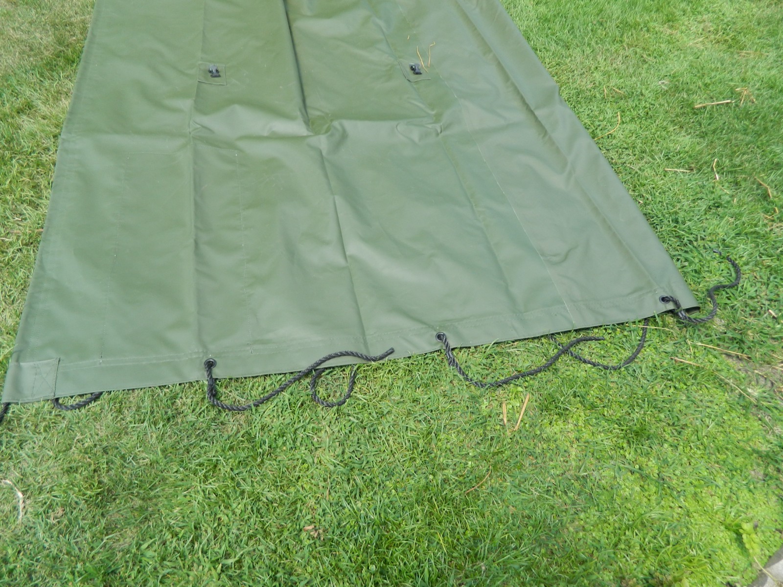 TARPAULIN MILITARY COVER EXTREME DUTY APPROX. 14FT X11FT