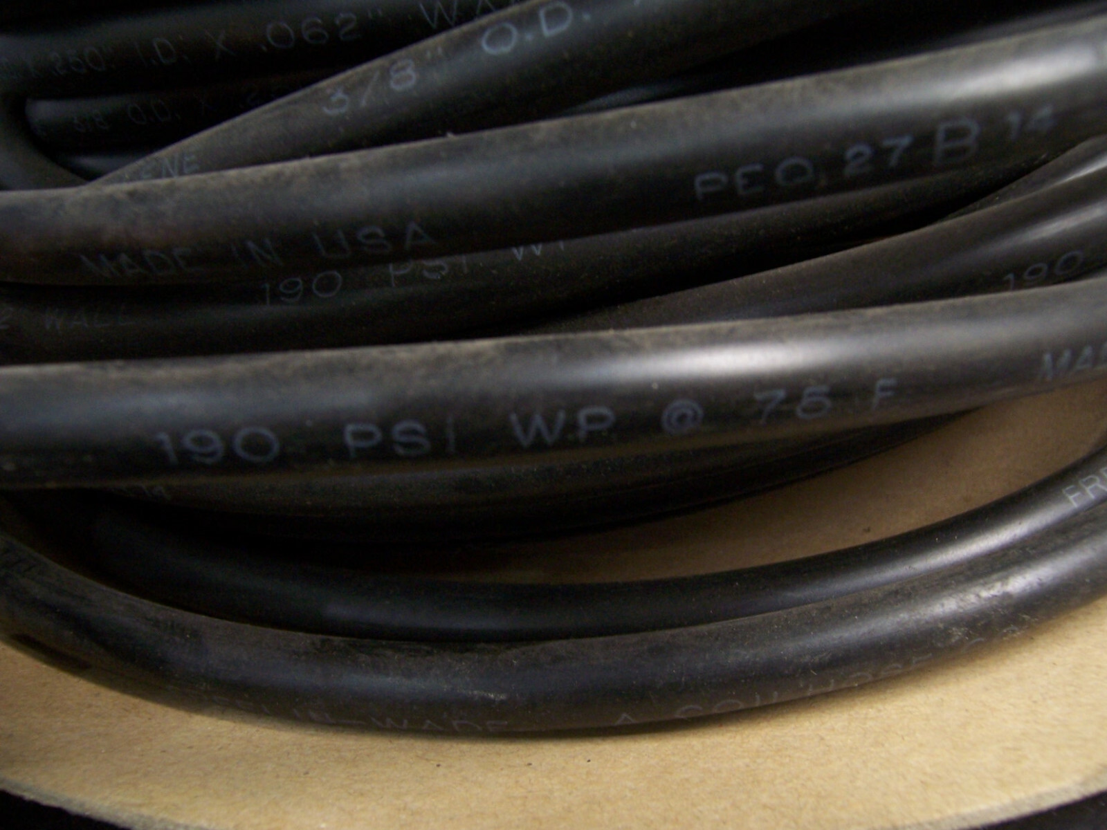 FREELIN-WADE 1/4″ O.D. X .250 WALL POLYETHYLENE 190 PSI TUBING 50′ ROLL