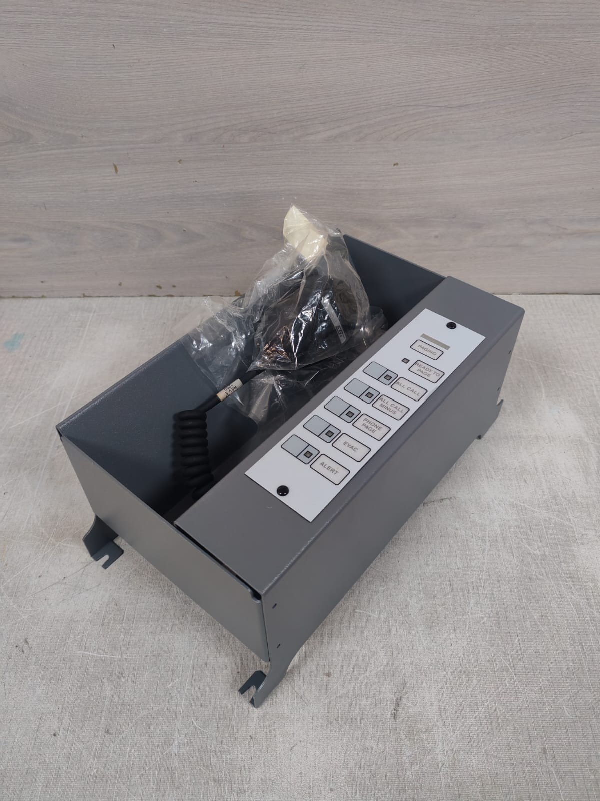 EDWARDS EST 3-ASU MICROPHONE / PAGING CONTROL AUDIO SOURCE UNIT