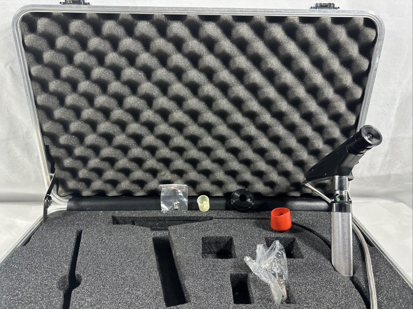 Schott Fiber Optics FS-101 Borescope FS101104011 w/ Case