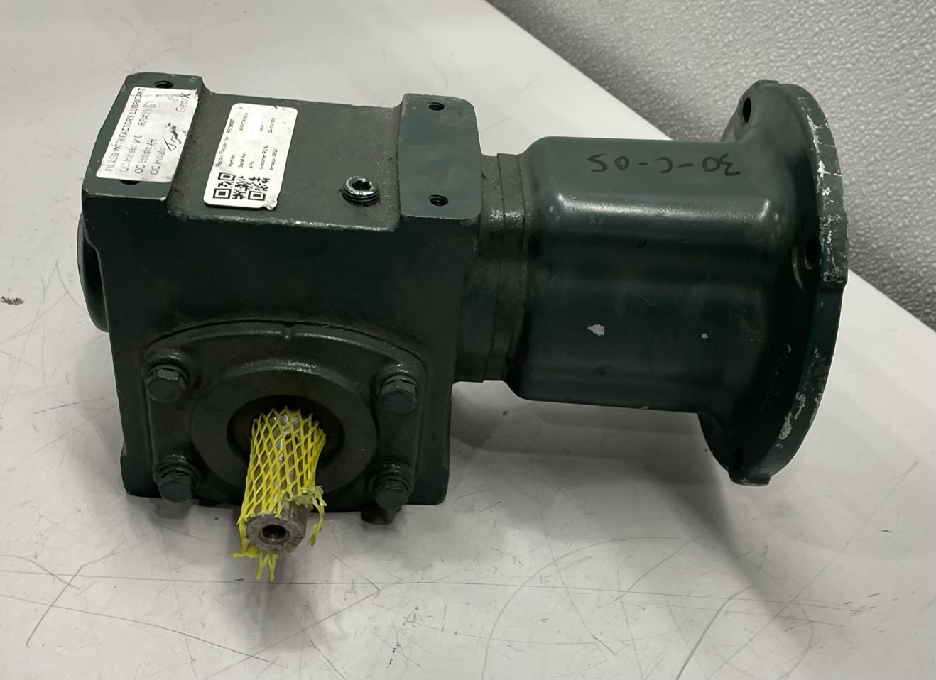 Tigear-2 Reducer Size 10:1 534 LBS Cast Iron Torque Ratio 17 17A10L14