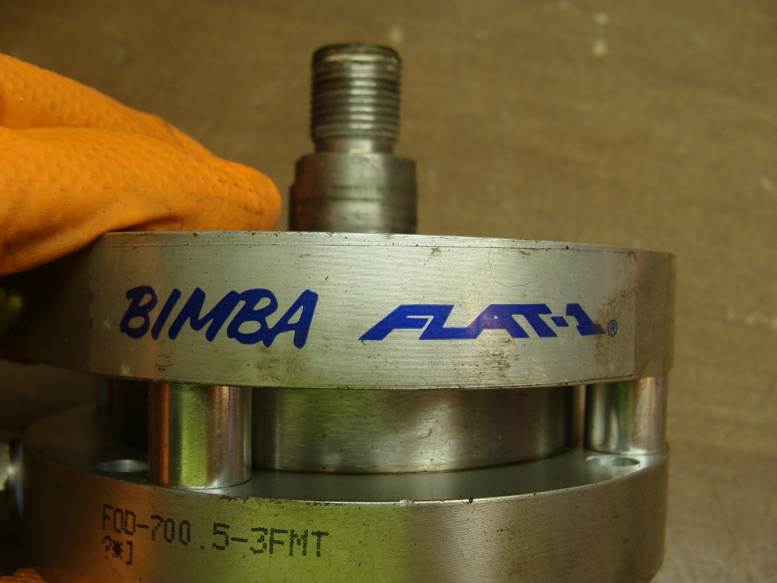 LOT OF 2 BIMBA FLAT-1 SERIES PNEUMATIC CYLINDERS F0D-700.5-3FMT 3″ BORE