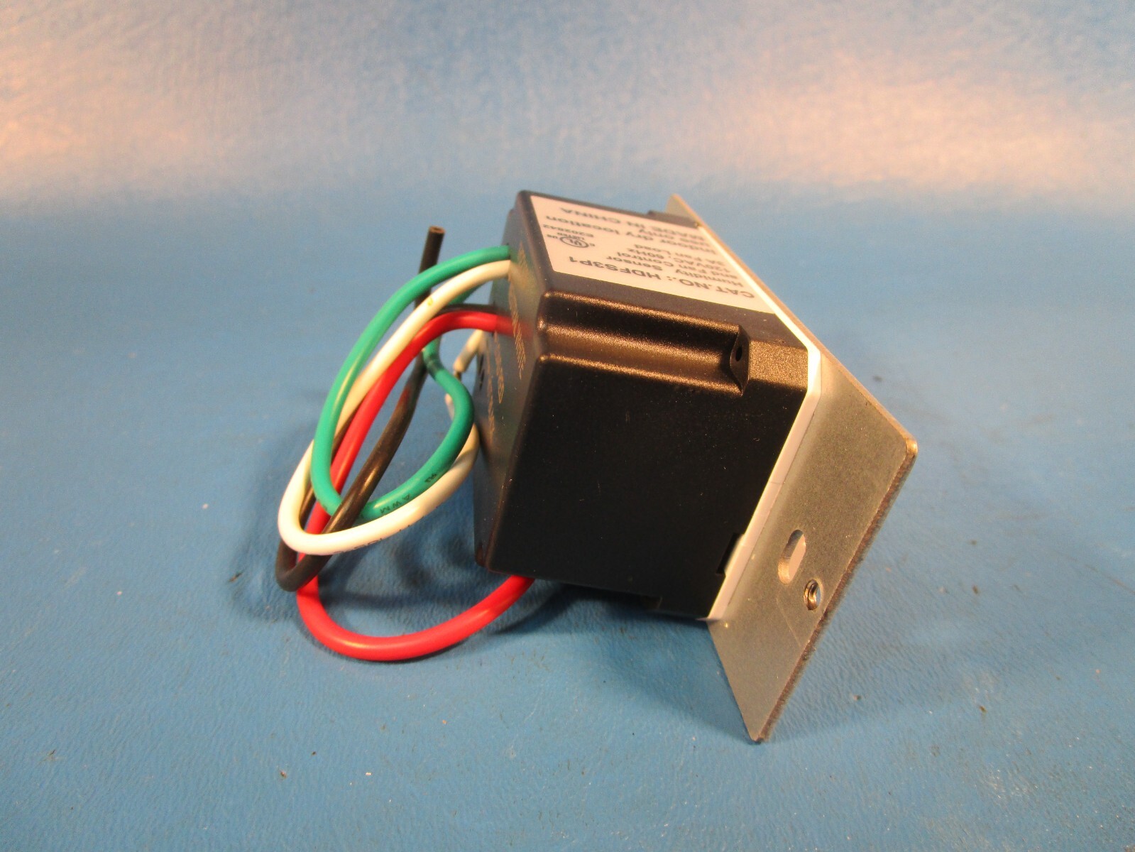 EATON HDFS3P1-W-L, Humidity Sensor and Fan Control, White