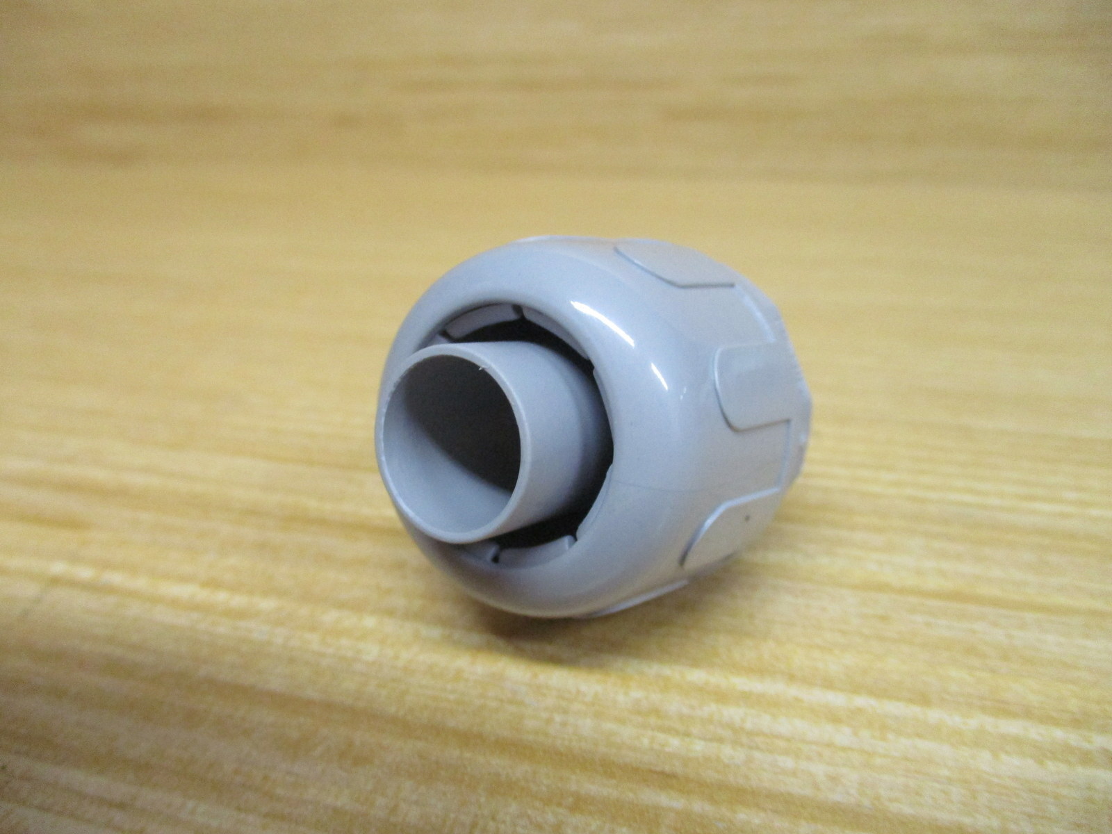 Southwire NLF5050 Nylon Liquid-Tight Fitting 1/2″