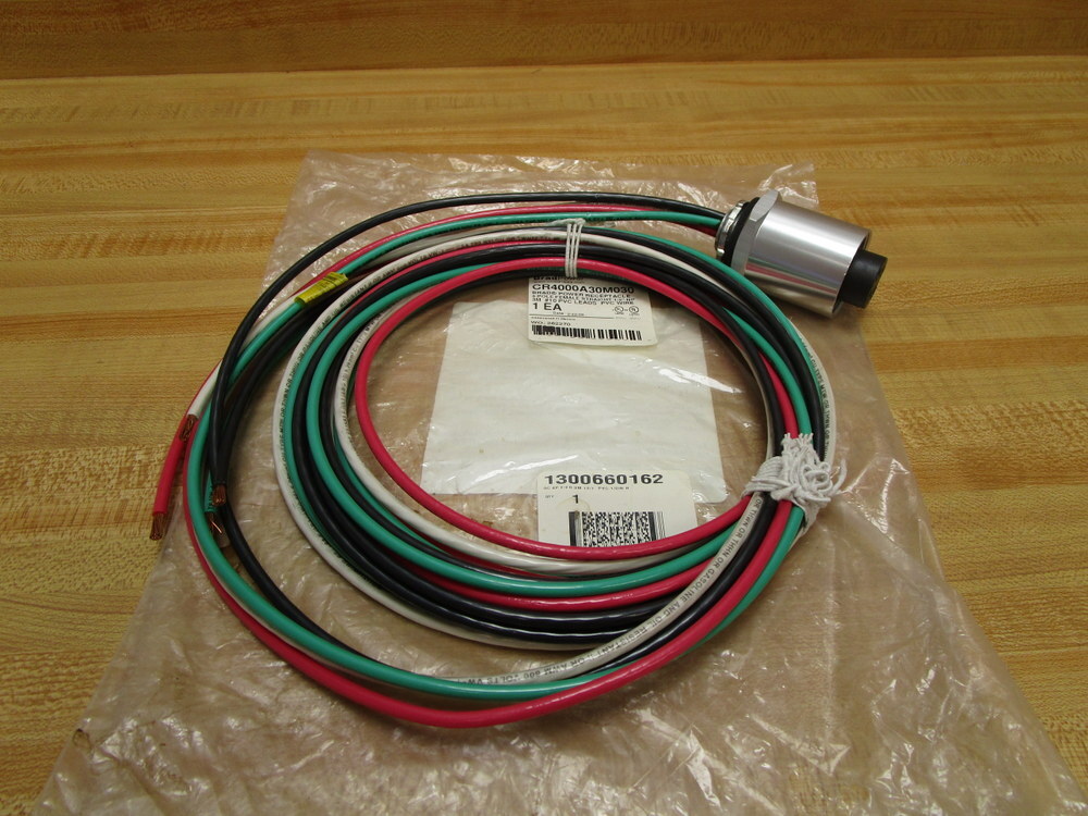Brad Power CR4000A30M030 Molex Power Receptacle
