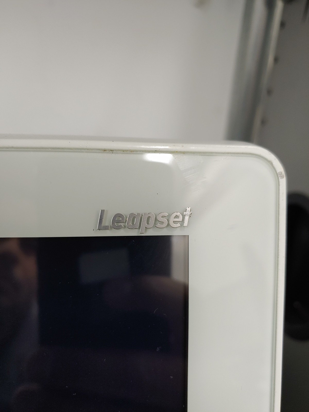 POINDUS VariPOS-815 Leapset True Flat Touch Screen POS System