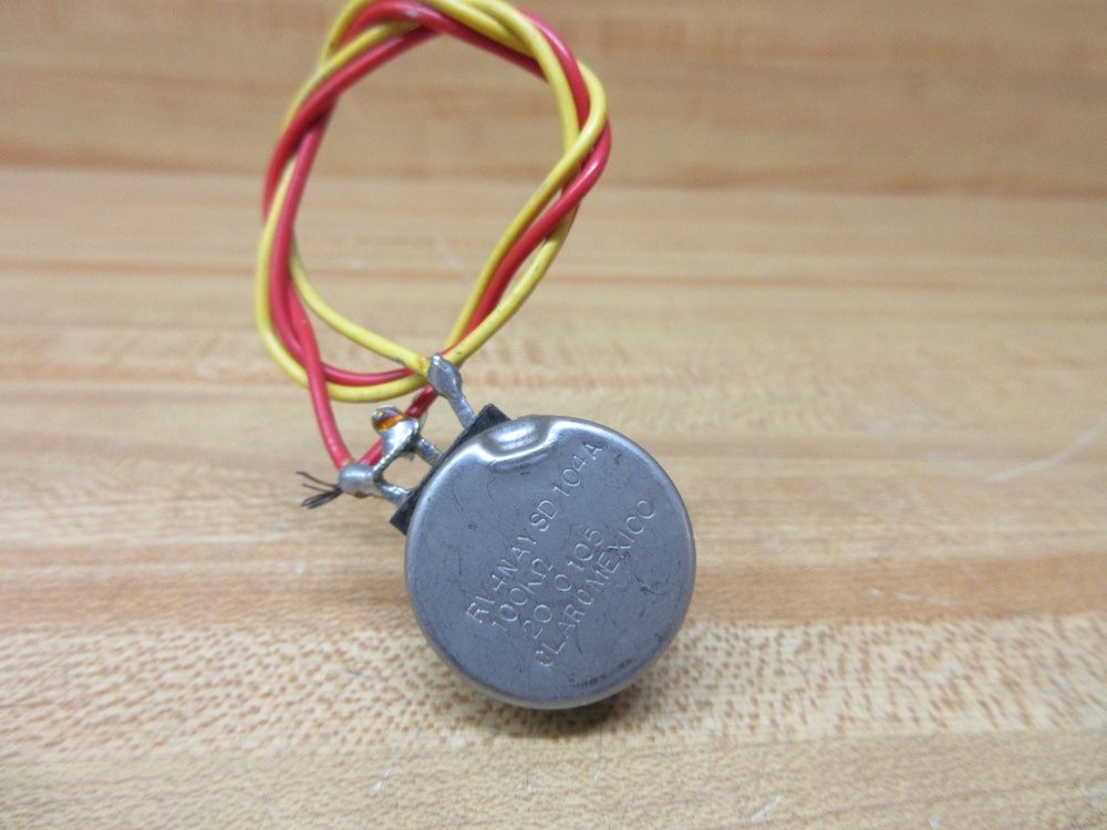 Clarostat RV4NAYSD104A Potentiometer 53CS-100 K-S W/ 2 Wire Leads