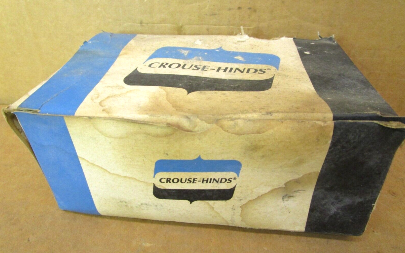 Crouse-Hinds DS 100G Outlet Box Covers Box of 10 Pieces 51297LR