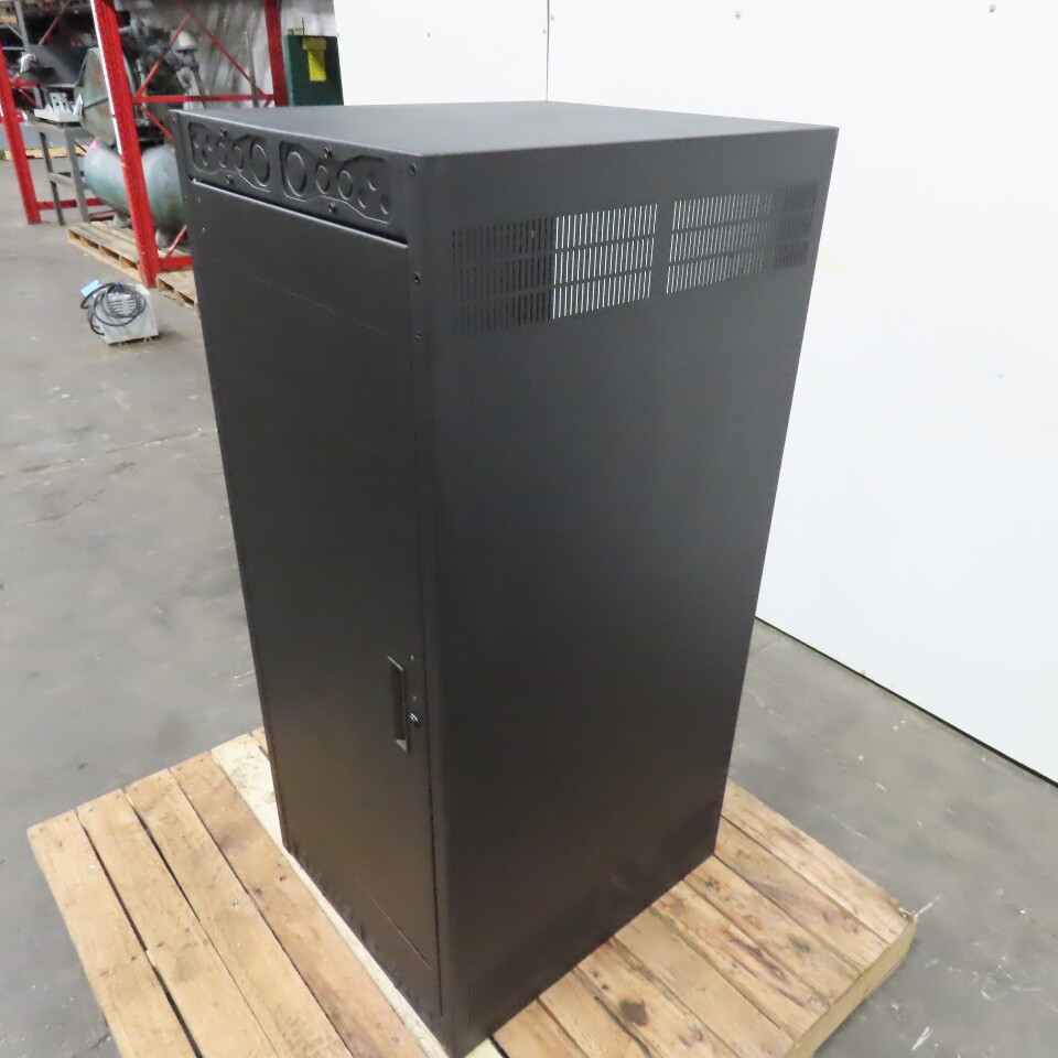 Middle Atlantic ERK-2725 27u Server Rack Enclosure 22″ x 25″ x 51-1/2″ Tall