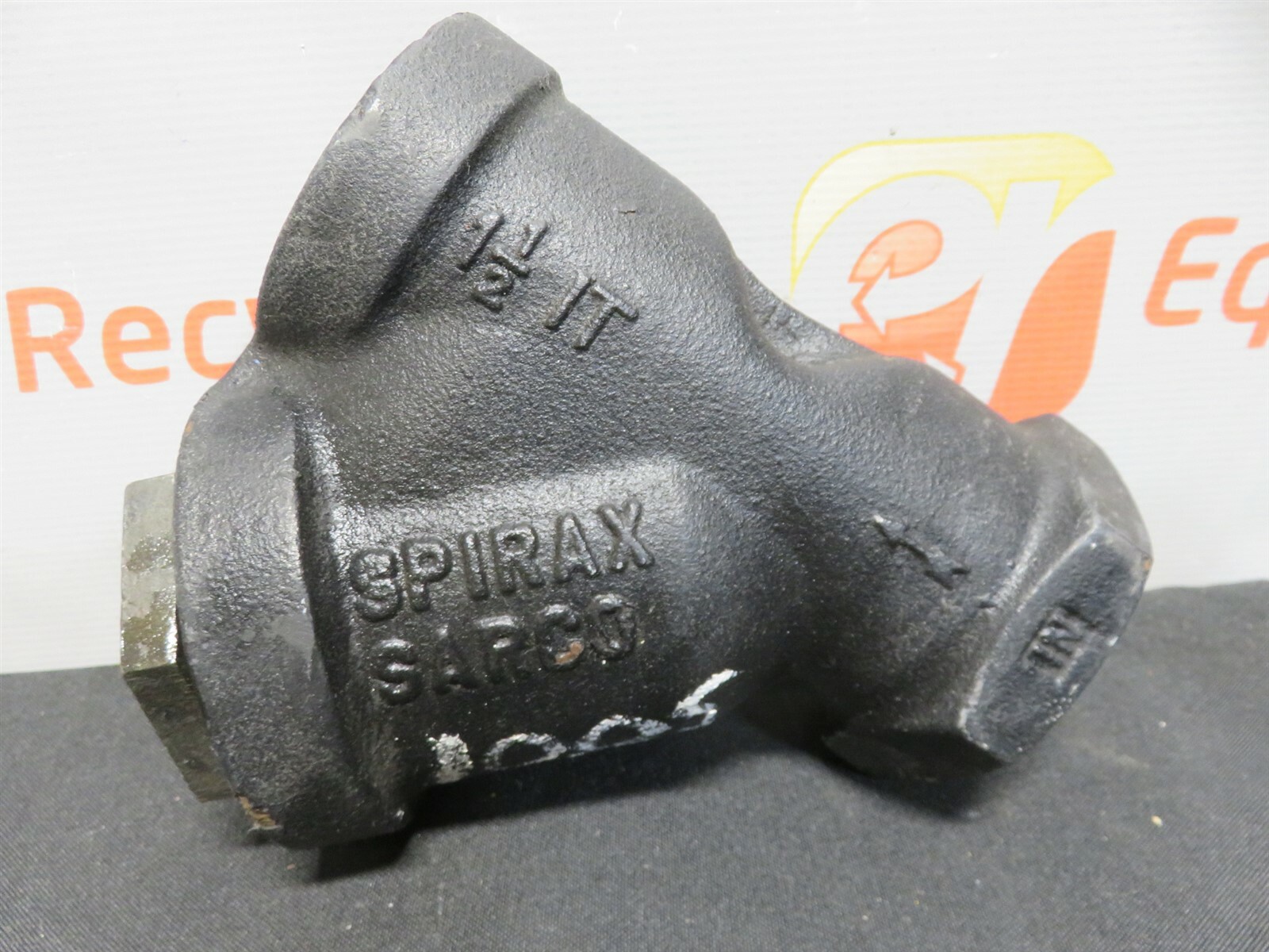 Spirax Sarco 1 1/2″ IT 250 lb Cast Iron Steam Trap Strainer New