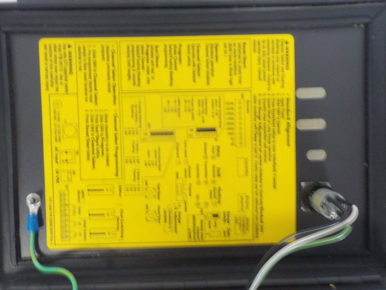 STI LCCK-FB-AC1-U USED SAFETY LIGHT CURTAIN CONTROLLER LCCKFBAC1U