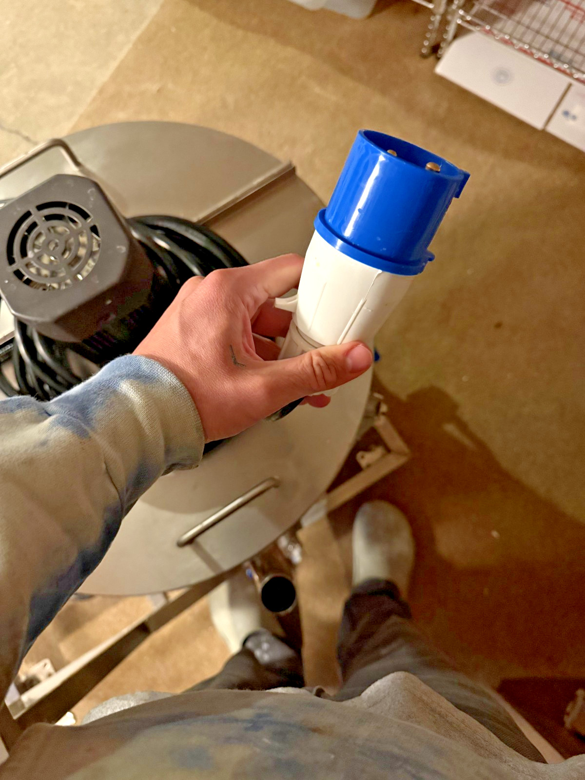 Wax or Liquid Melting/Mixing/Pumping Machine
