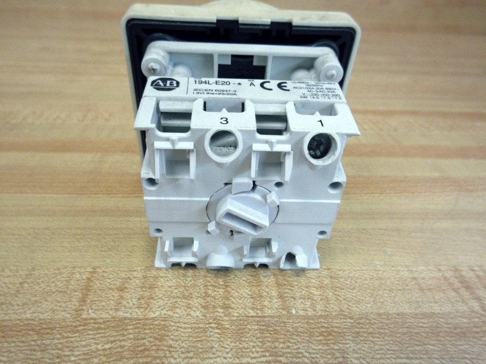 Allen Bradley 194L-E20-1752 On-Off Switch 194LE201752