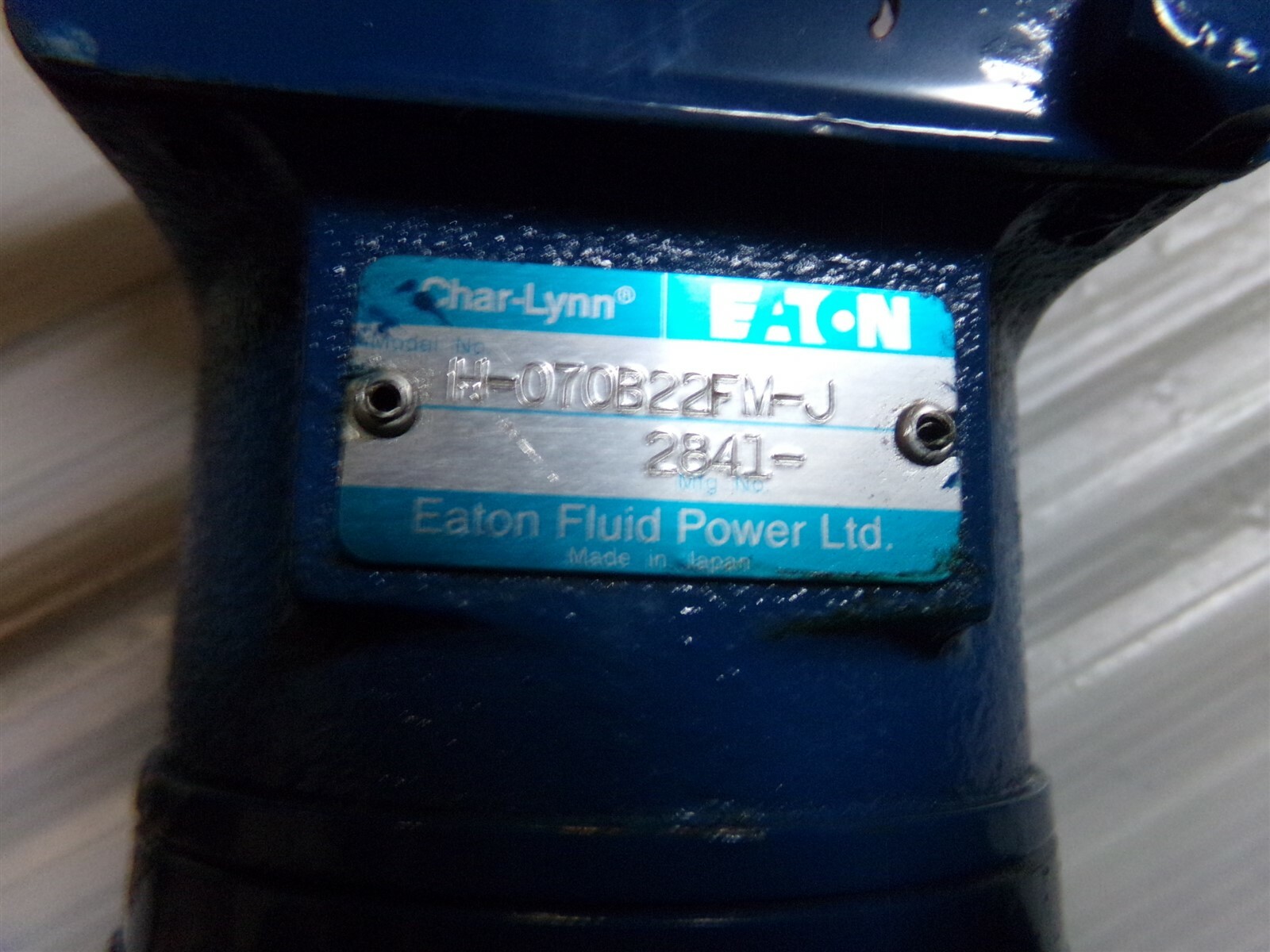 Char-Lynn H-070B22FM-J 2841 Hydraulic Motor *FREE SHIPPING*
