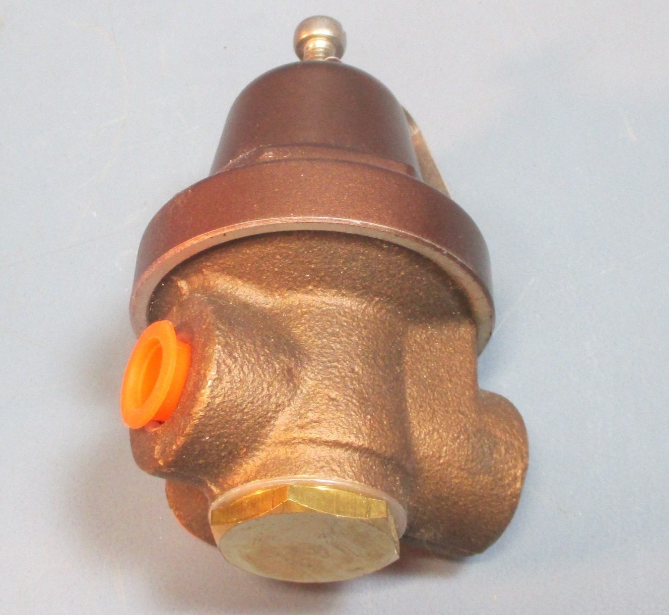 Cash Valve 04160-0016 A16 1/4″ Safety Relief Valve 250PSI Max, 16 PSI Set NIB