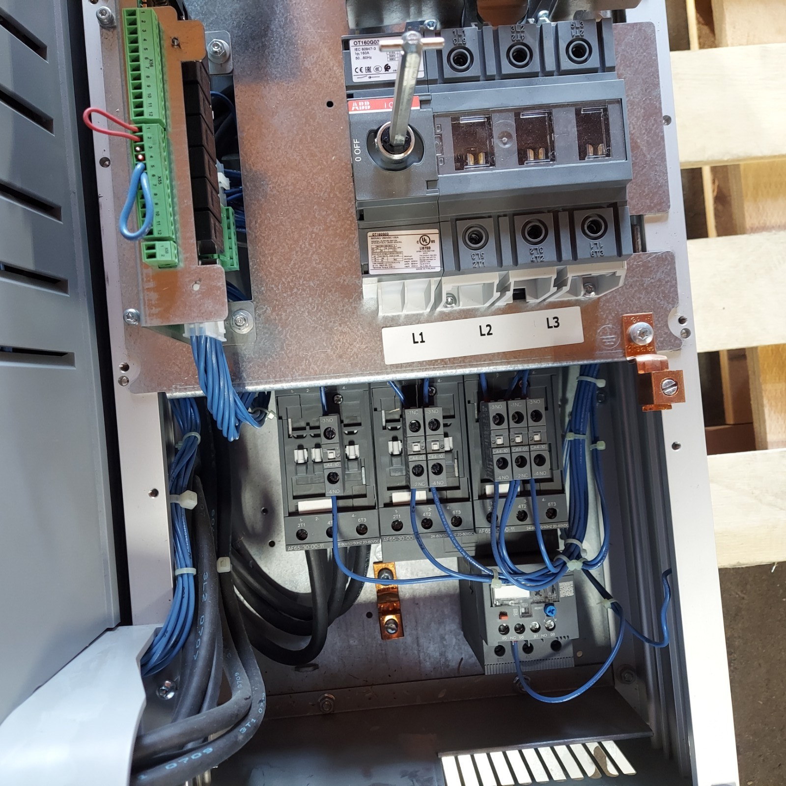 DANFOSS VLT 37KW 50 HP 50HP HVAC DRIVE 131F0594 13835H072