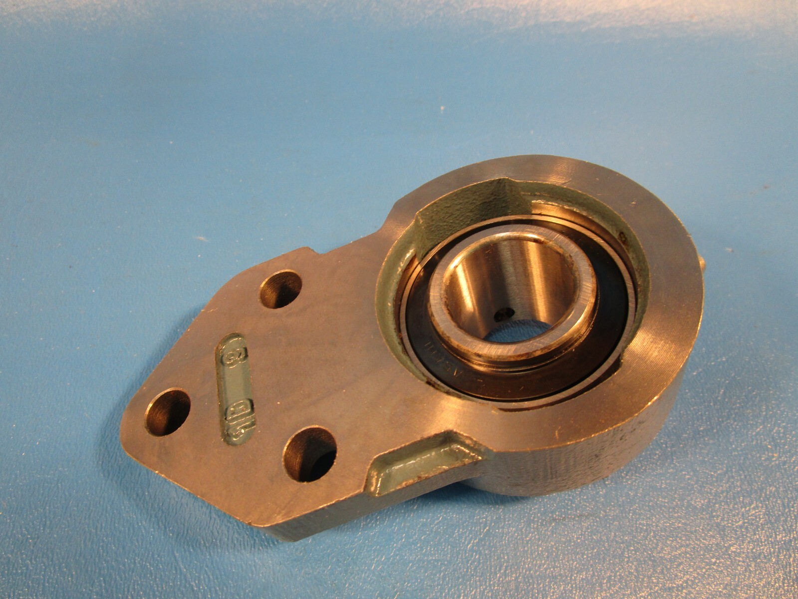 AMI UCFB205-16, 1“ Bore, 3-Bolt Flange Block Bearing, Set Screw Locking (ASAHI)