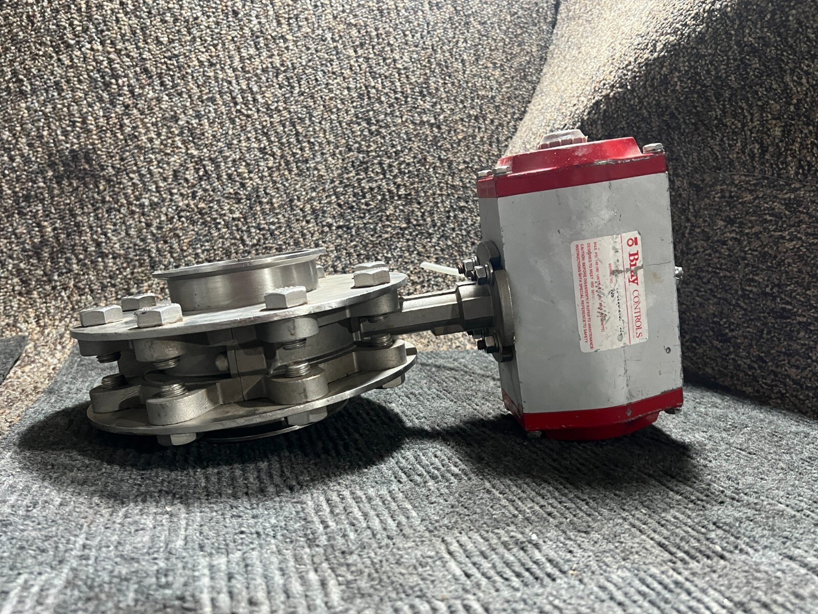 Bray Controls Pinion Actuator Valve 23H8 Max PSI 140 90° Units Pneumatic 105