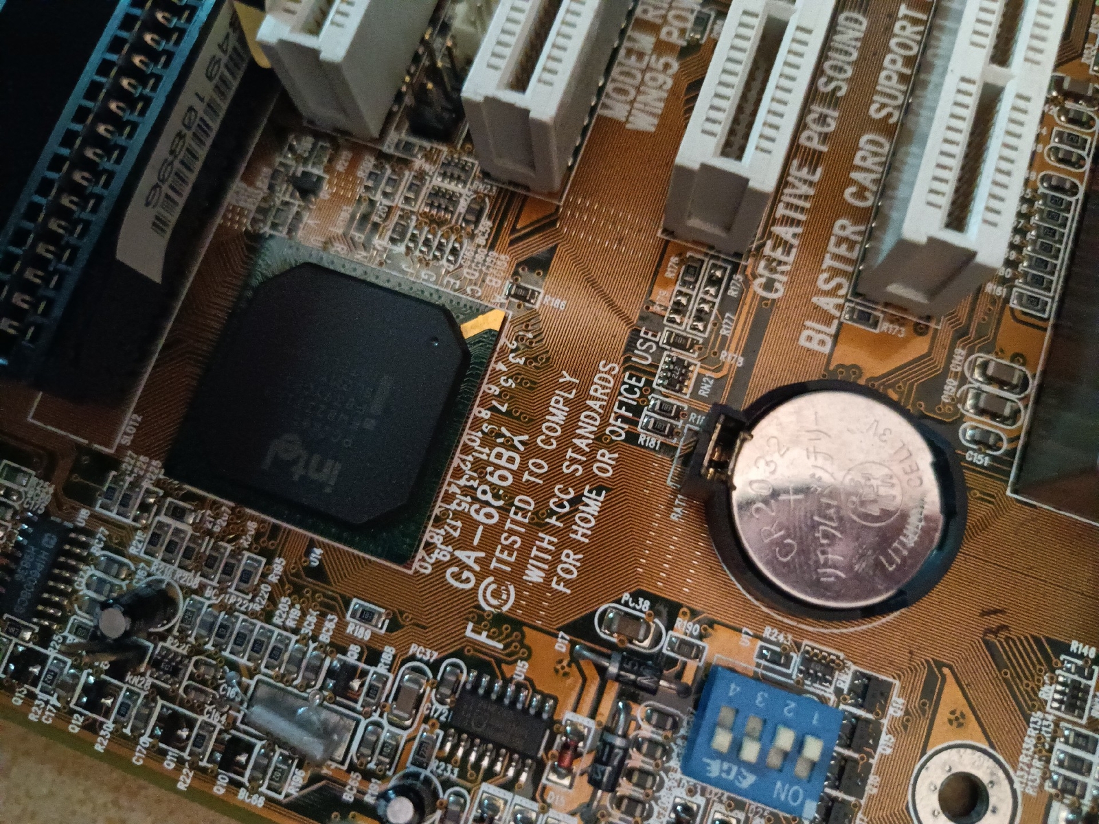 1P GA-686BX REV2.2 Accept counteroffer