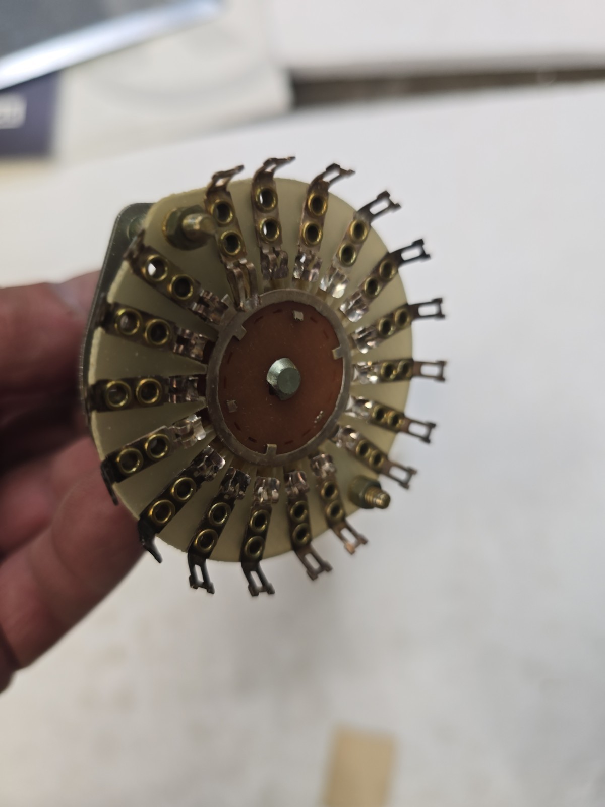 ELECTROSWITCH D8G0117S