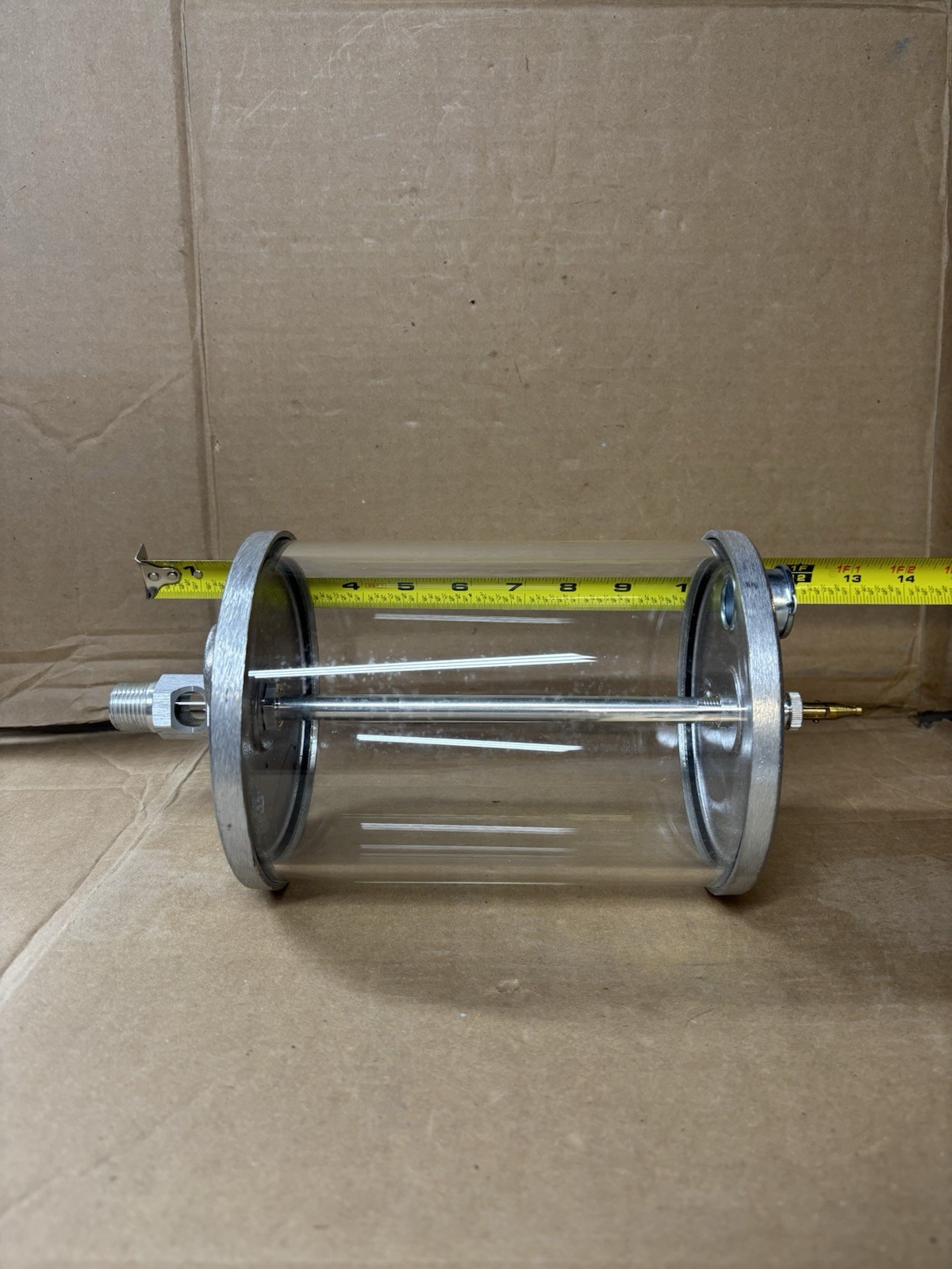 LDI INDUSTRIES RDF111-04 DROP FEED OIL RESERVOIR NICE NEW OPEN BOX