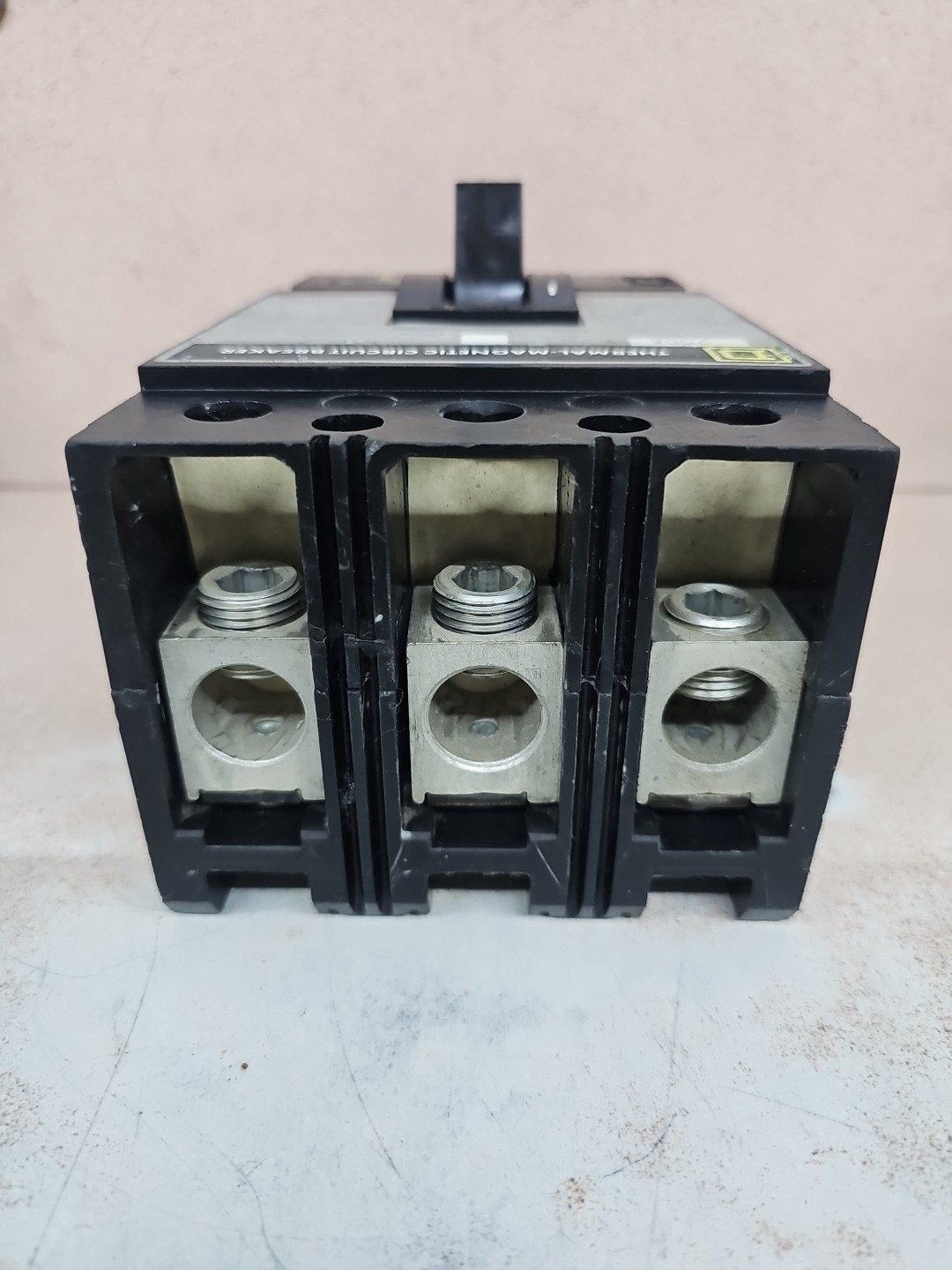 SQUARE D KCP34250MT SER 2 THERMAL-MAGNETIC CIRCUIT BREAKER 250AMP