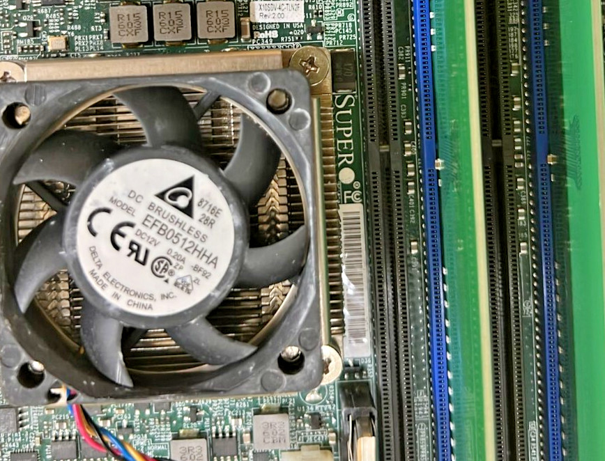 SUPER X10SDV-4C-OS017 REV 2.00 AND 2 SAMSUNG 8GB