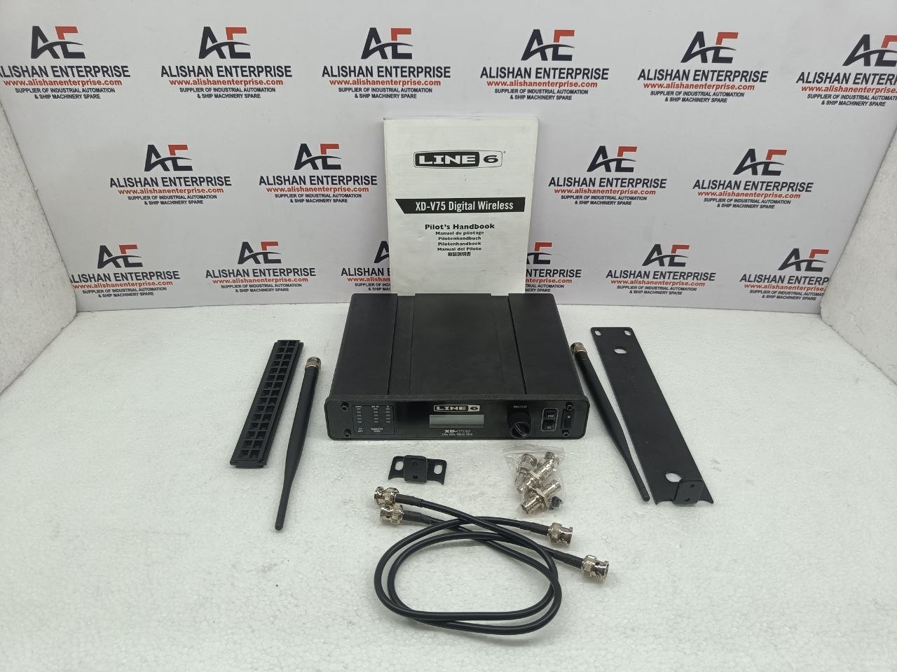LINE6 XD V75 Handheld Wireless Microphone Receiver only