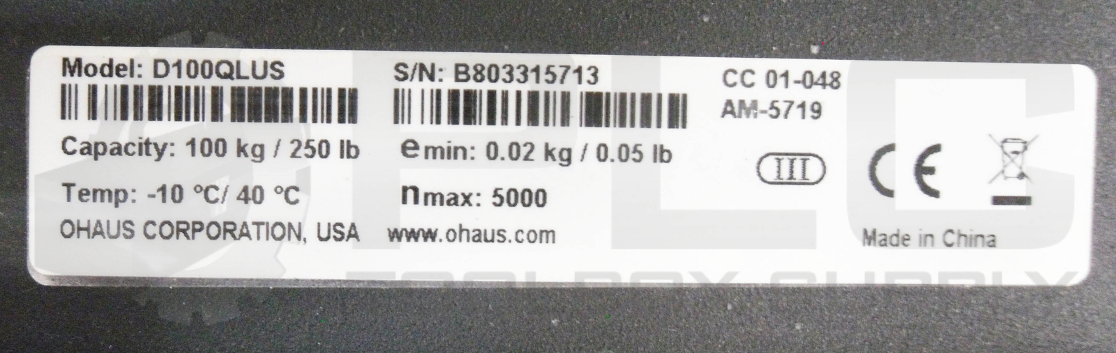 OHAUS CORP. D100QLUS DEFENDER SCALE BASE CAPACITY: 100KG/250LB 18″ x 18″ *READ*