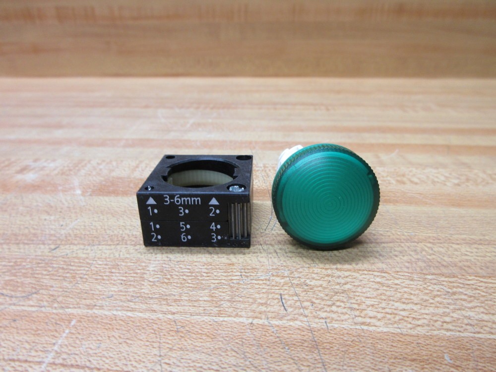 Siemens 3SB3001-6BA40 Furnas Green Indicator Light