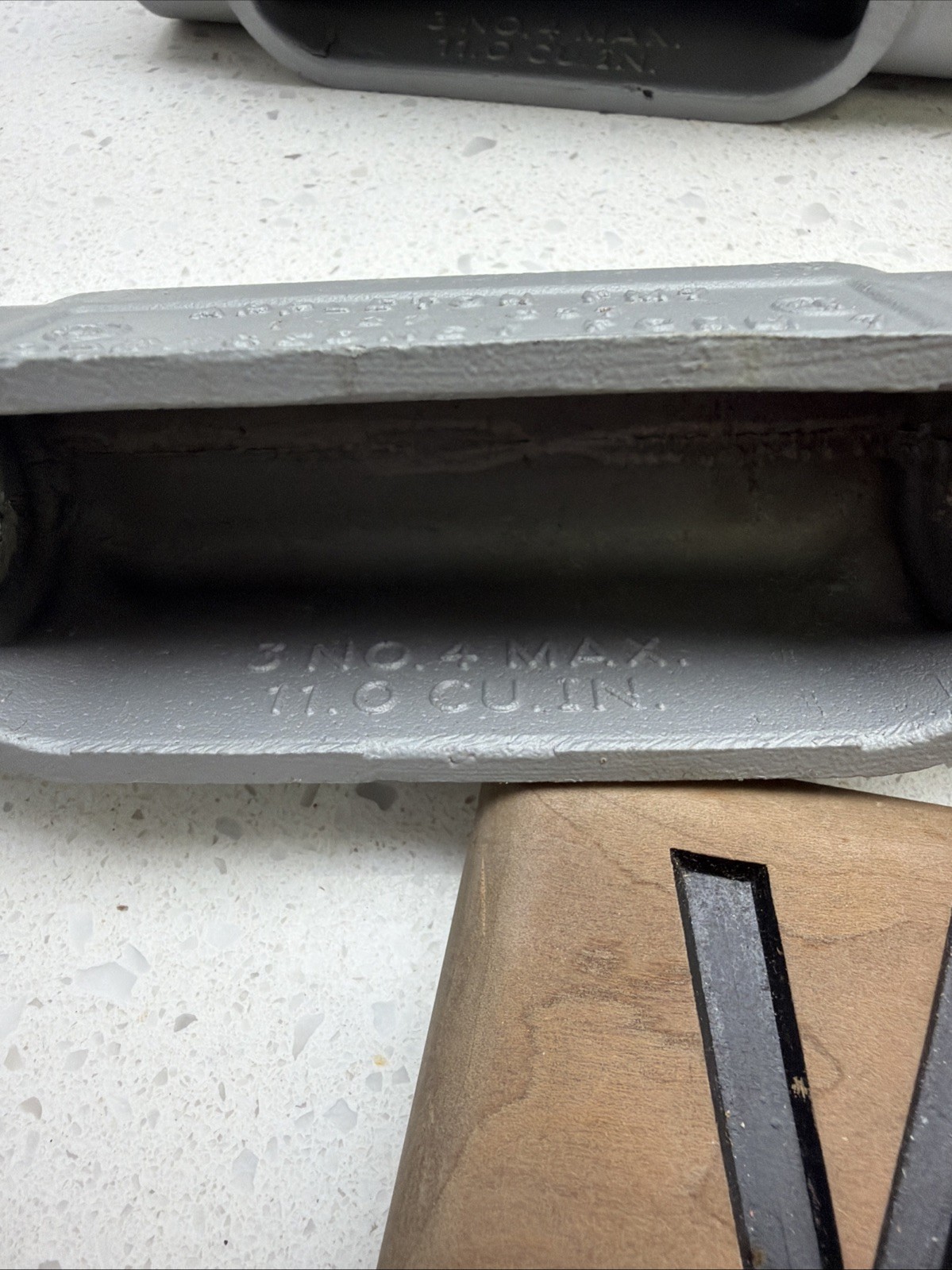 Appleton FM7 1 27 C37 Oz Gedney Form 7 Conduit Body (Lot Of 4)