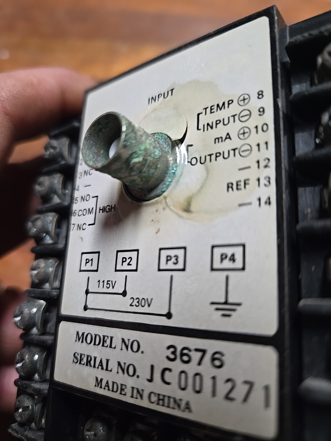 Jenco 3676 Digital pH/ORP Transmitter Controller w/ Scratches Made in China