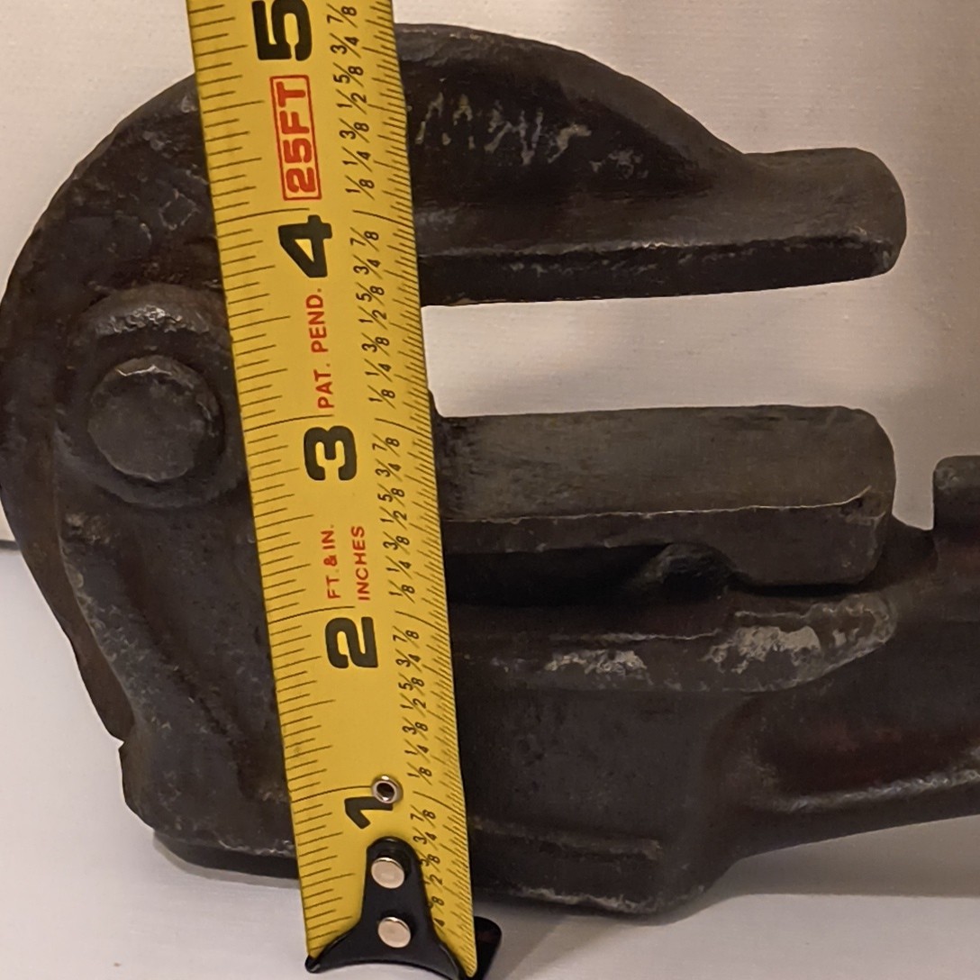 Monarch Rod Buster Sucker Rod Wrench 18″ Length High Quality Tool 555-560-300