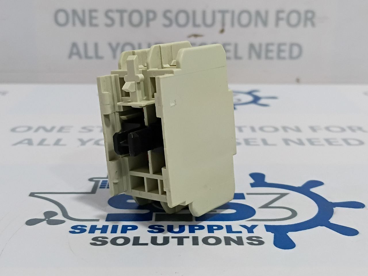Fuji Electric SZ-A11 Auxiliary Contact Block SZ1A11 AC11 Ith=10A (Unused New)