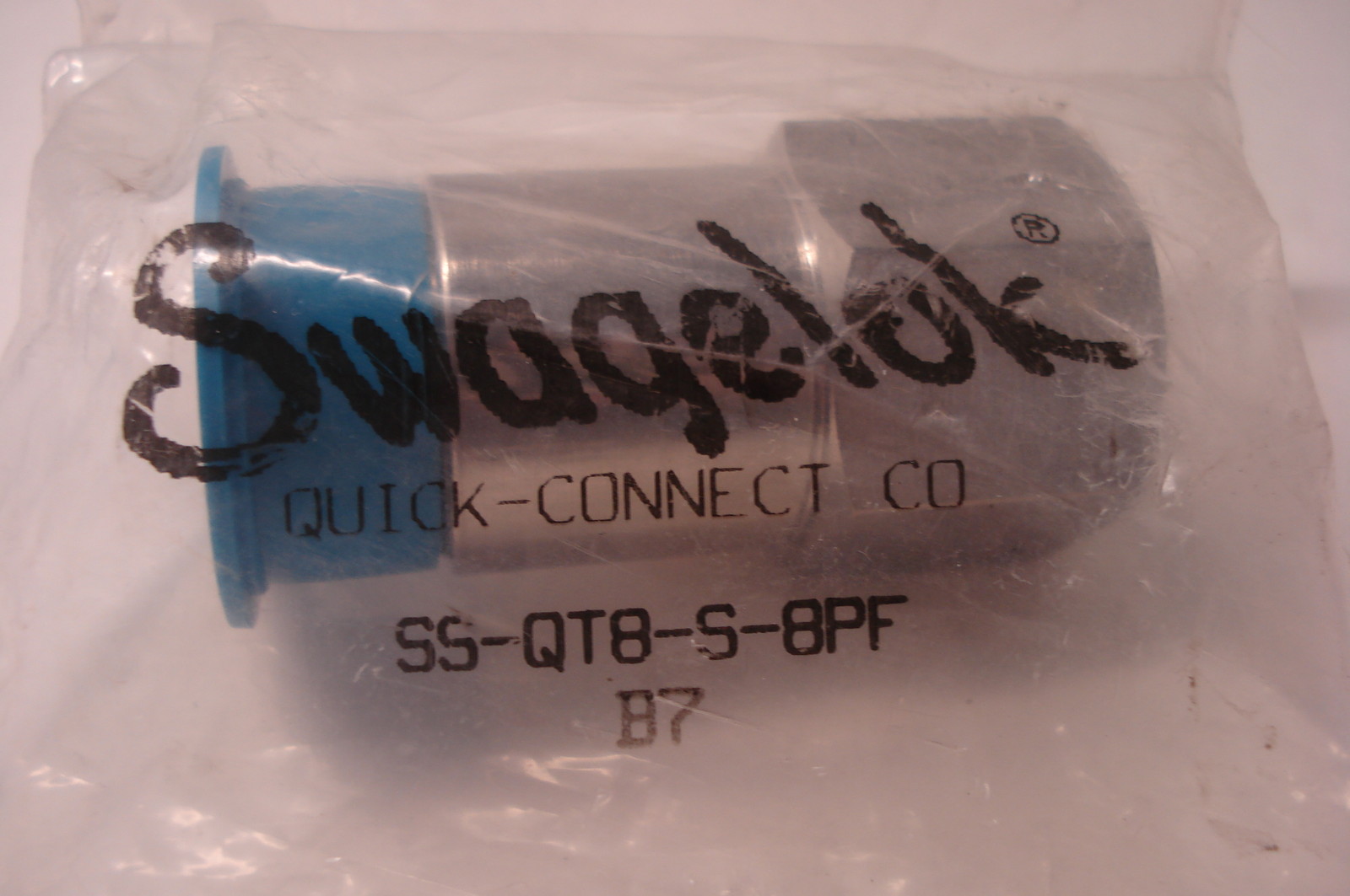 NEW SWAGELOK SS-QT8-S-8PF
