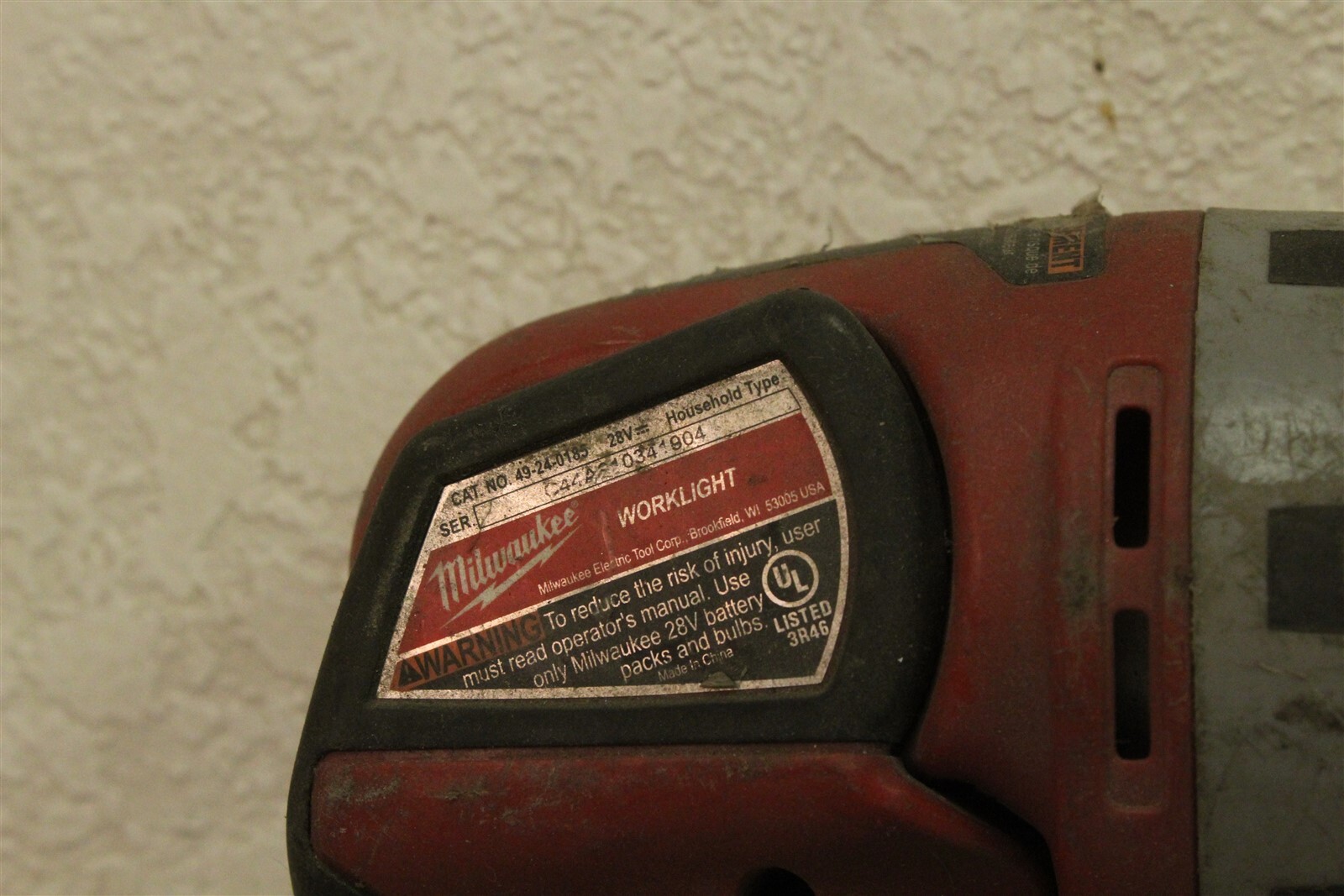 Milwaukee Light 49-24-0815 *no battery, unknown working condition*FREE SHIPPING*