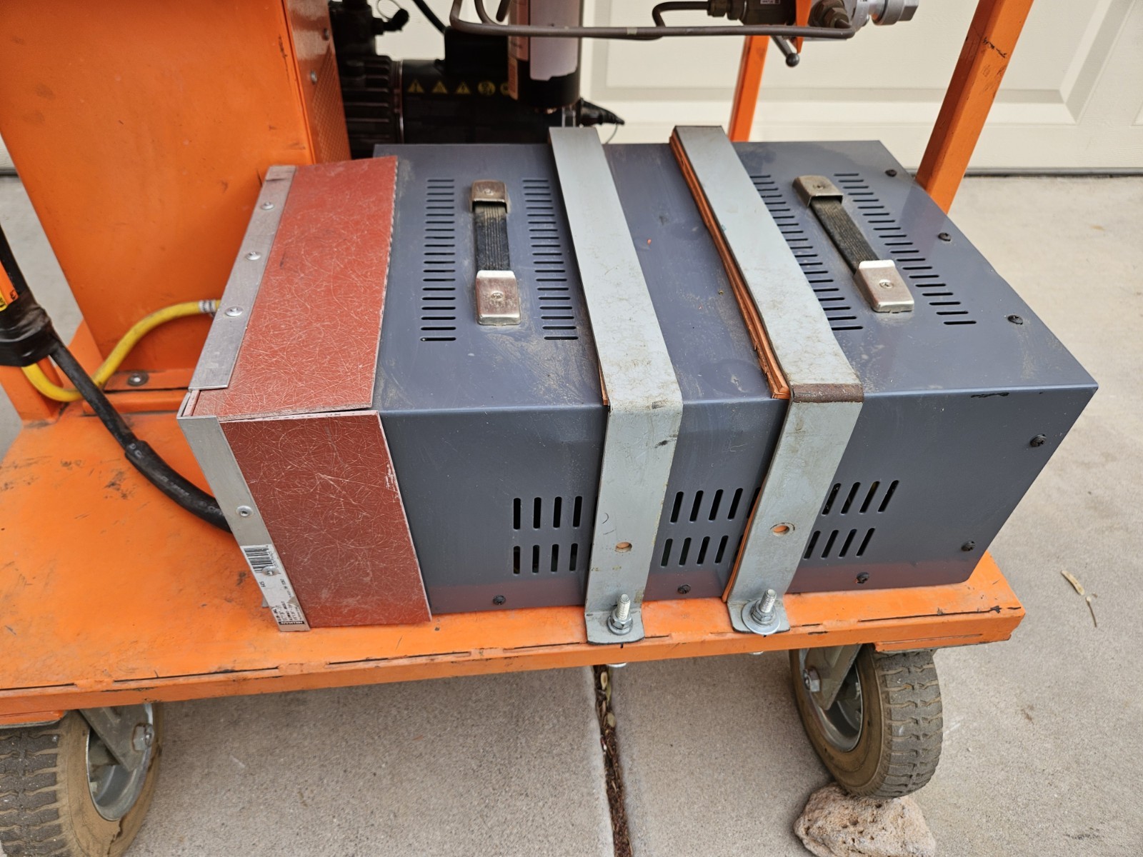 Dilo B143R11 B143 MP Series 3 Small Service Cart SF6 Gas Reclaimer